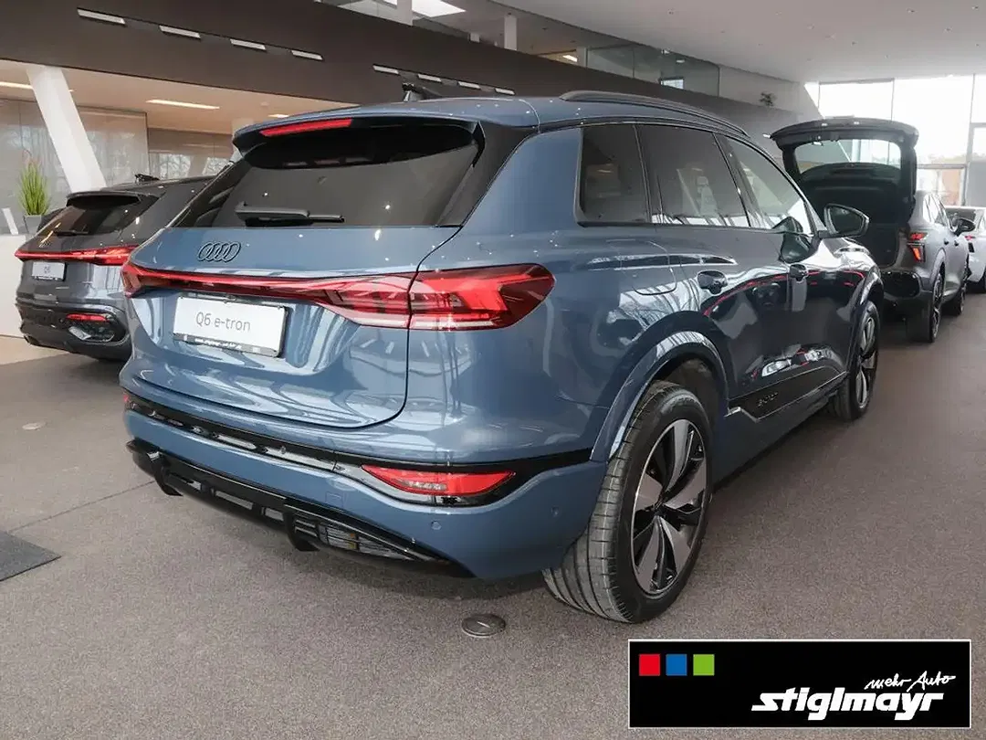Audi Q6 e-tron - Thumbnail 2