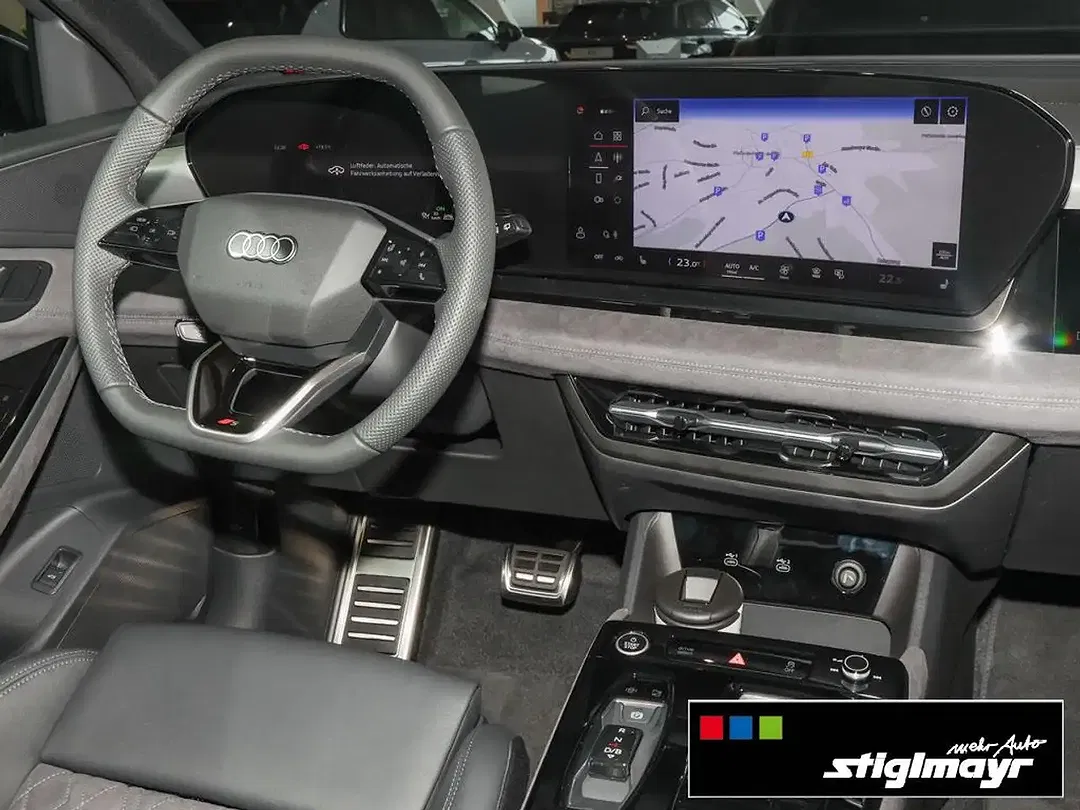 Audi Q6 e-tron - Thumbnail 3