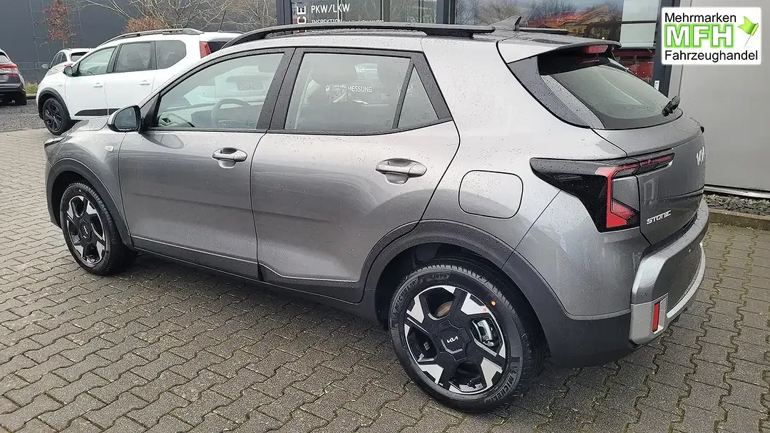 Kia Stonic - Thumbnail 6