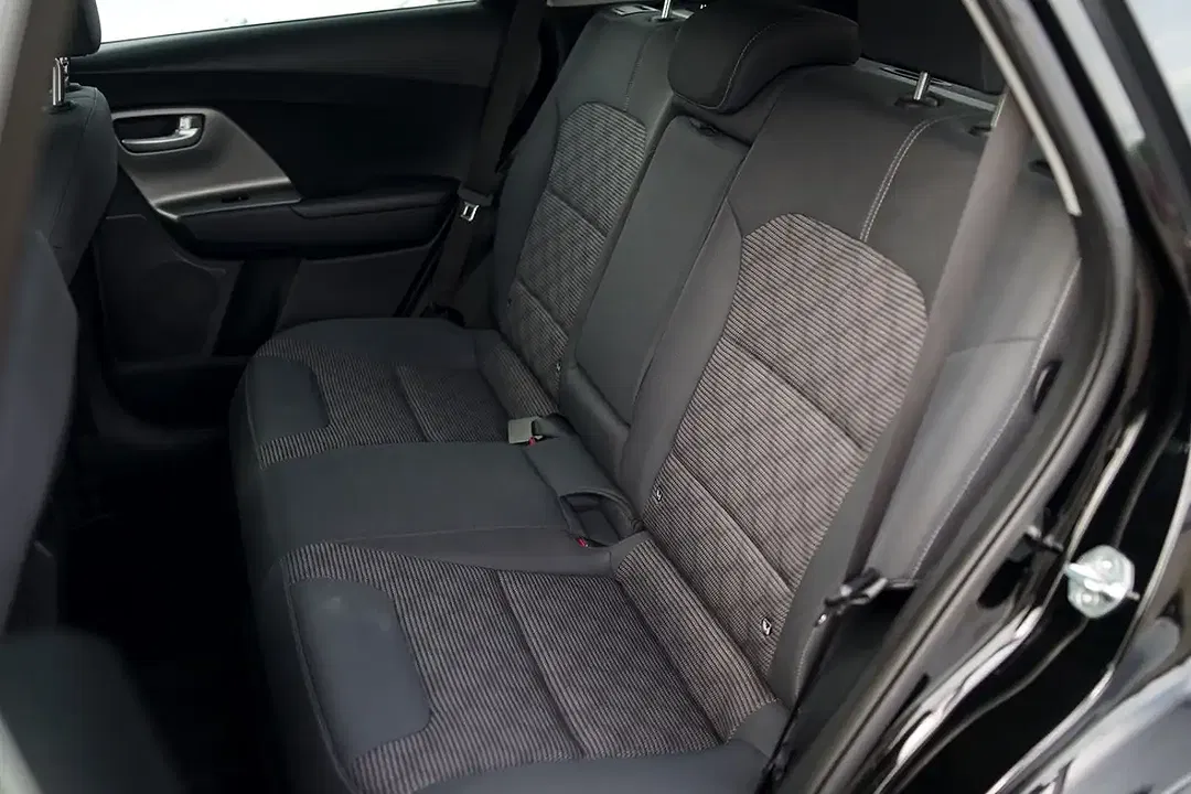 Kia Niro - Thumbnail 11