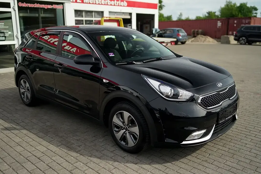 Kia Niro - Thumbnail 3