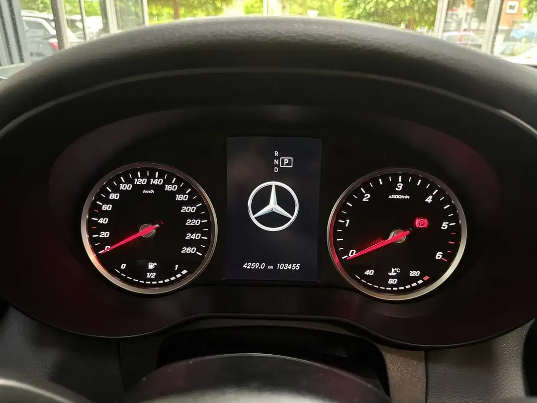 Mercedes-Benz C 180 - Thumbnail 19