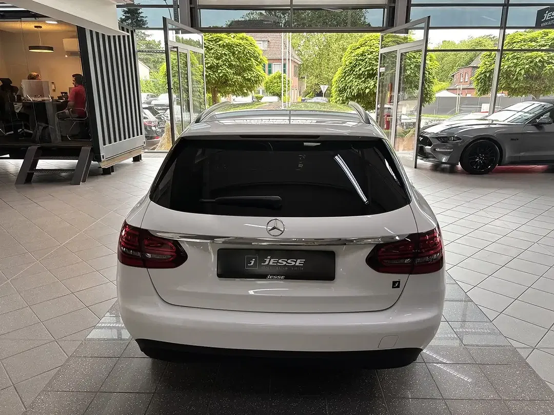 Mercedes-Benz C 180 - Thumbnail 6