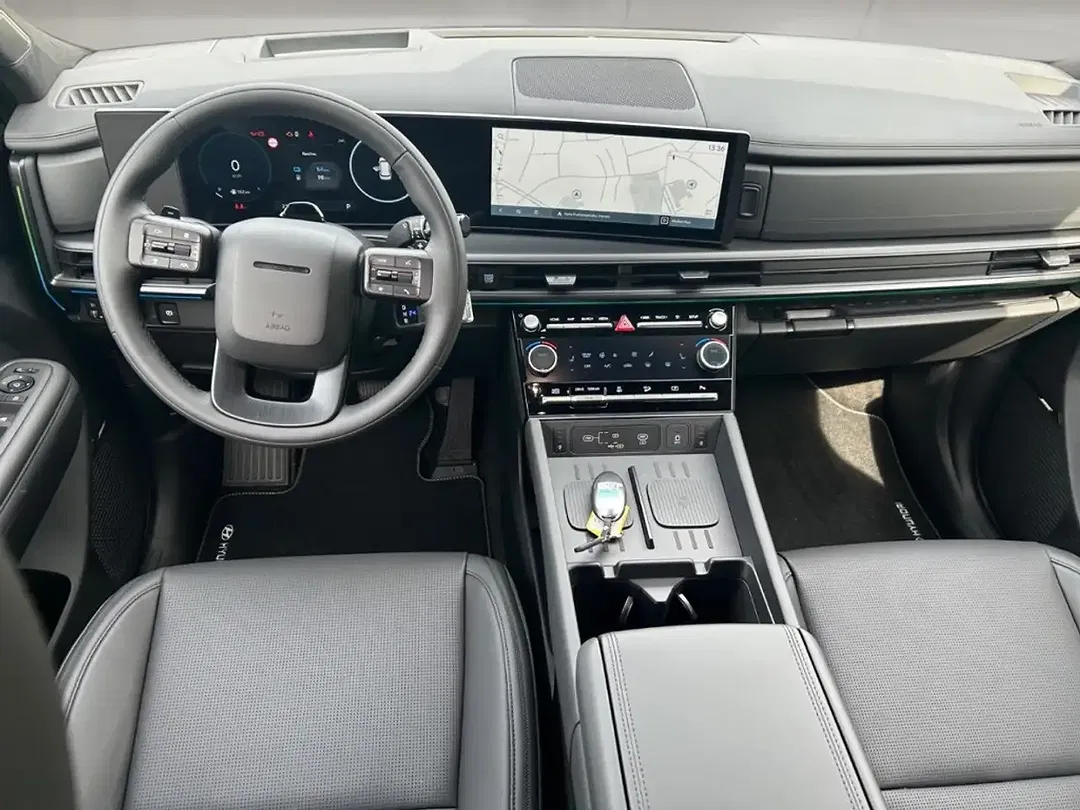 Hyundai SANTA FE - Thumbnail 11