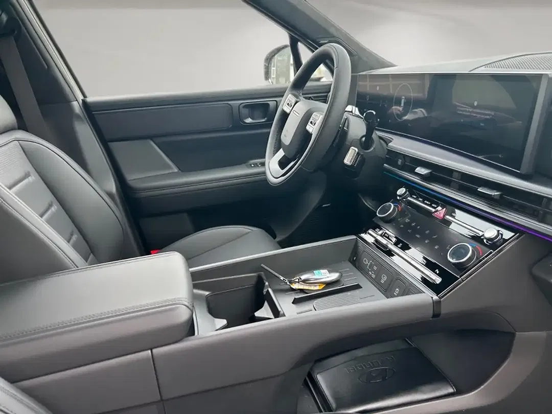 Hyundai SANTA FE - Thumbnail 14