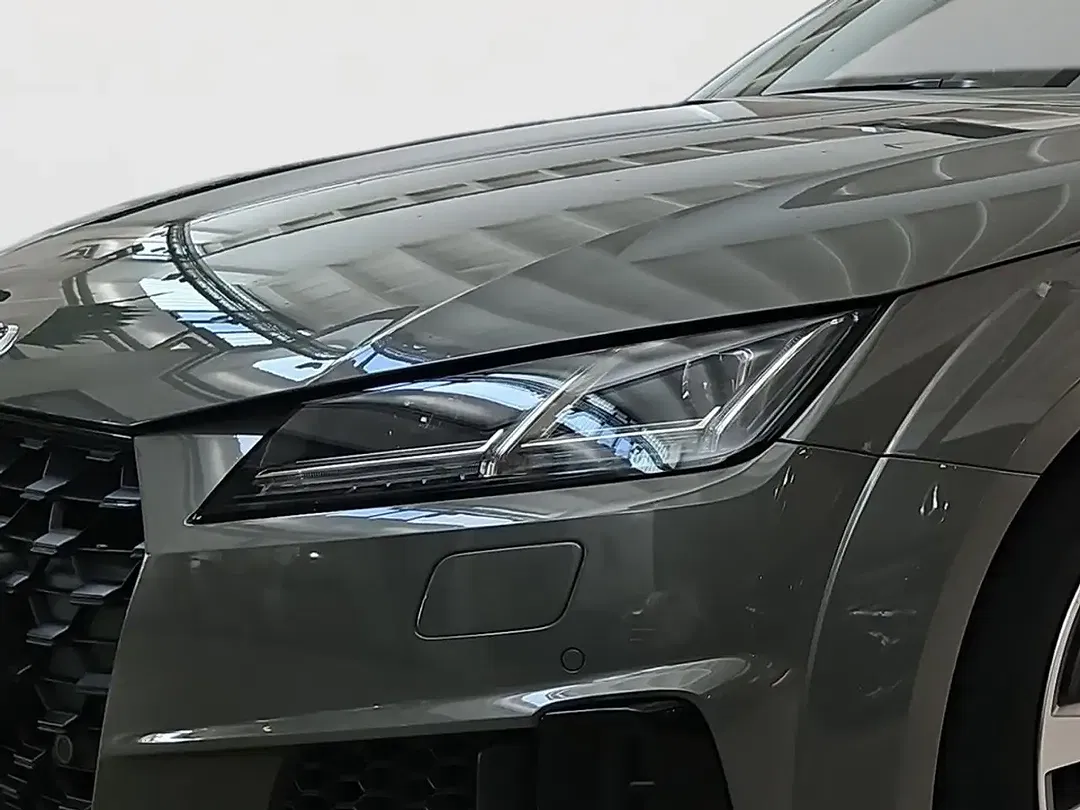 Audi TT - Thumbnail 5
