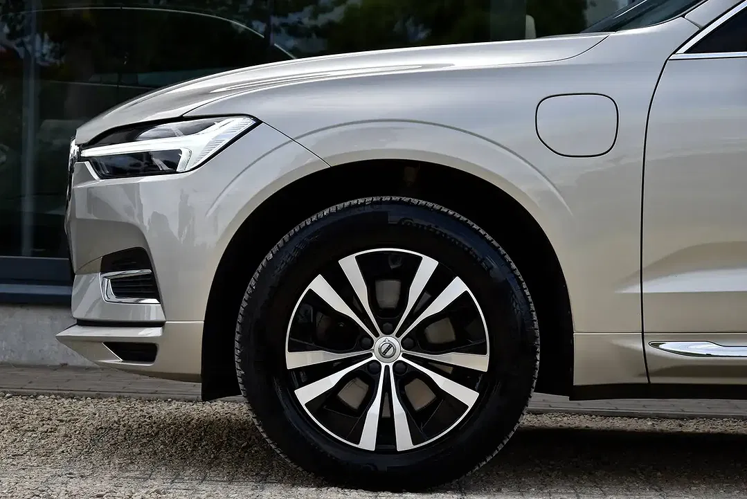 Volvo XC60 - Thumbnail 11