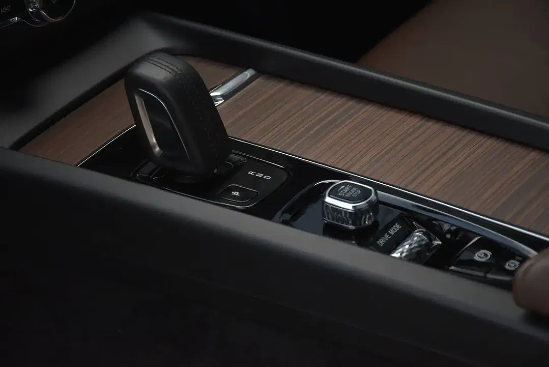Volvo XC60 - Thumbnail 13