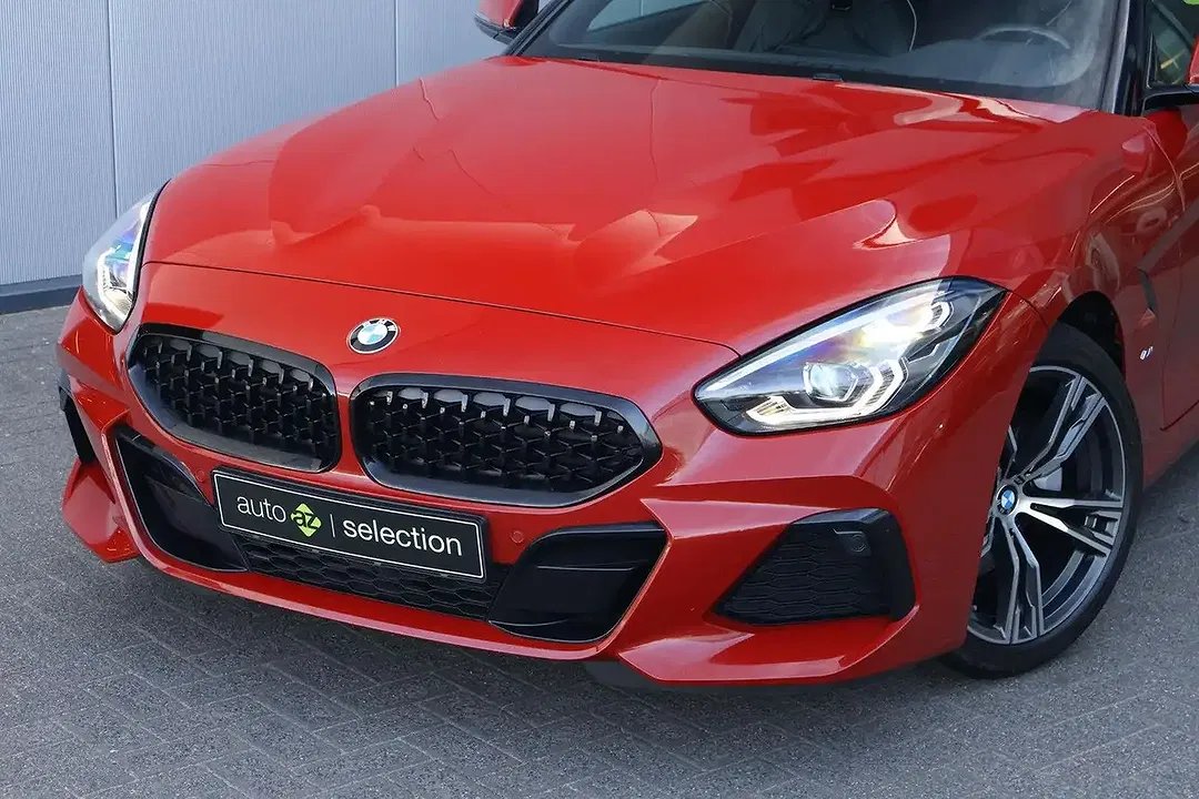 BMW Z4 - Thumbnail 2