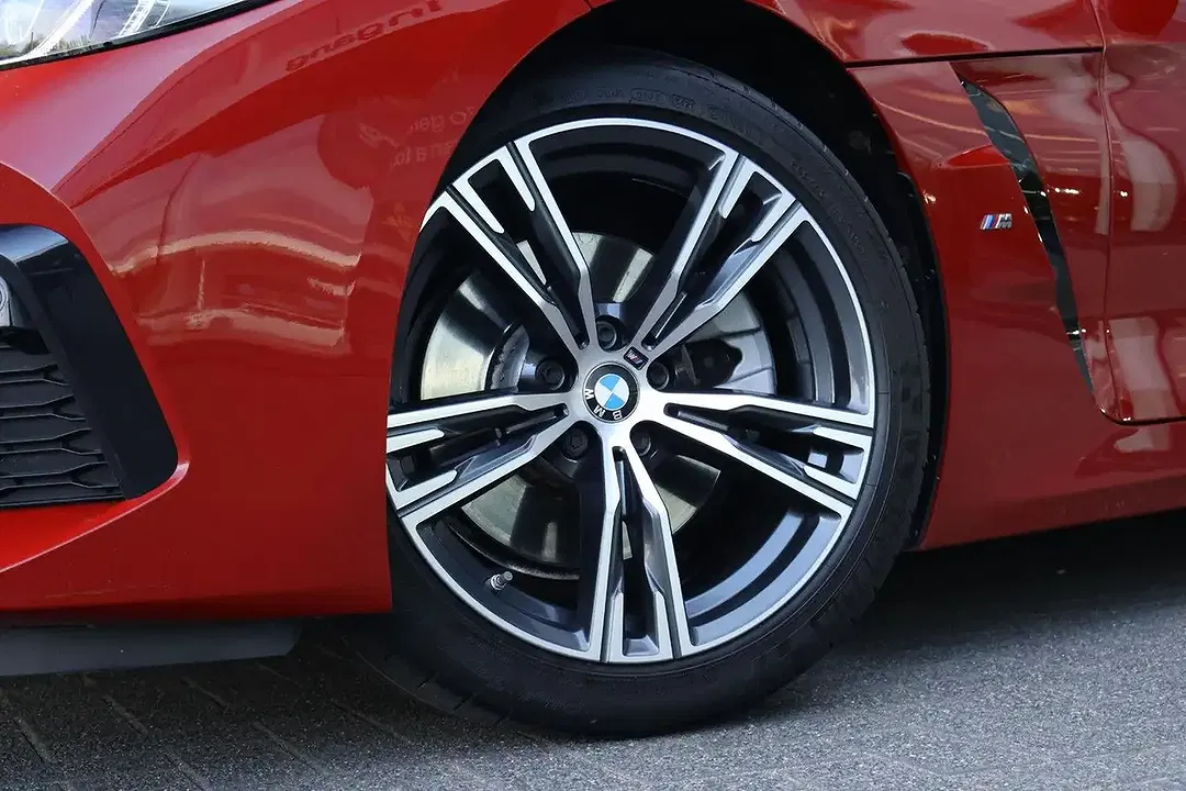 BMW Z4 - Thumbnail 3