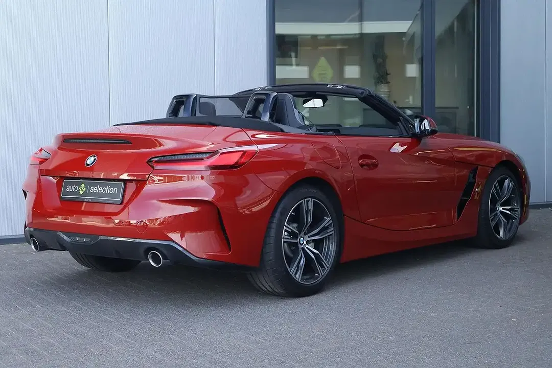 BMW Z4 - Thumbnail 5