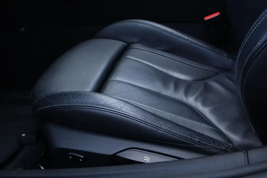 BMW Z4 - Thumbnail 8