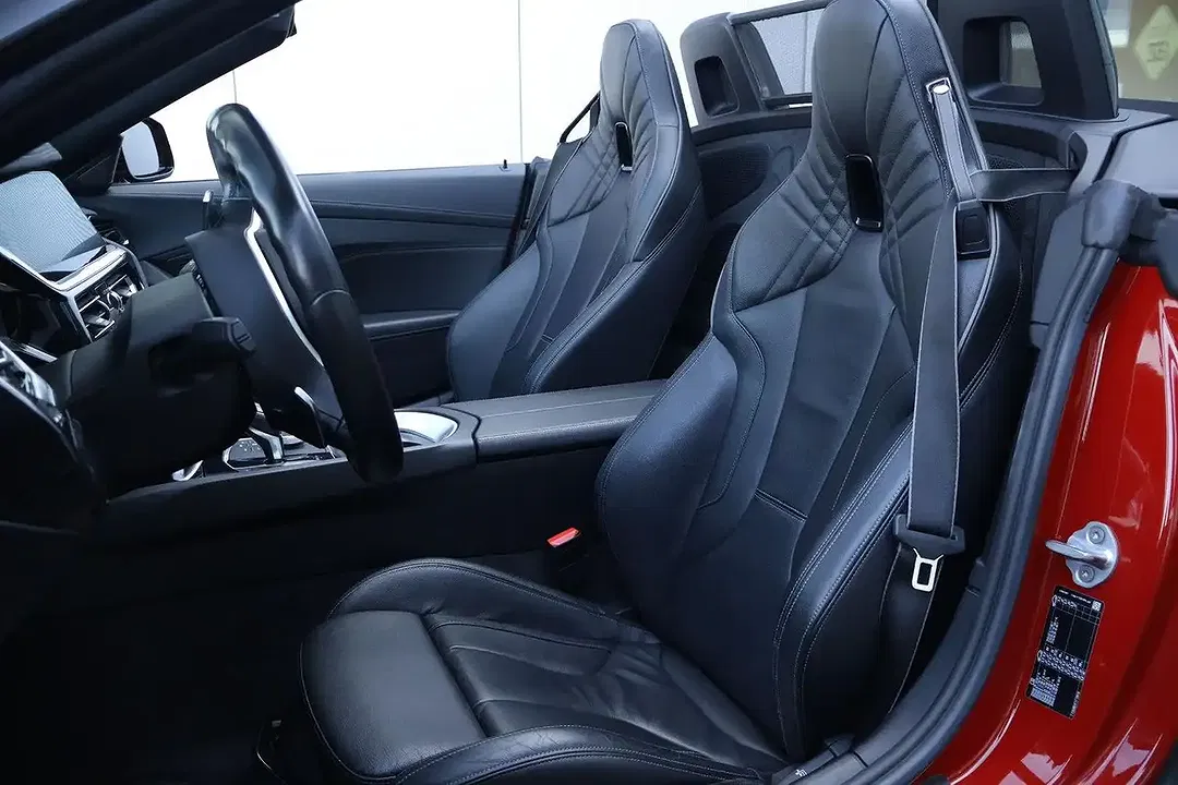 BMW Z4 - Thumbnail 9