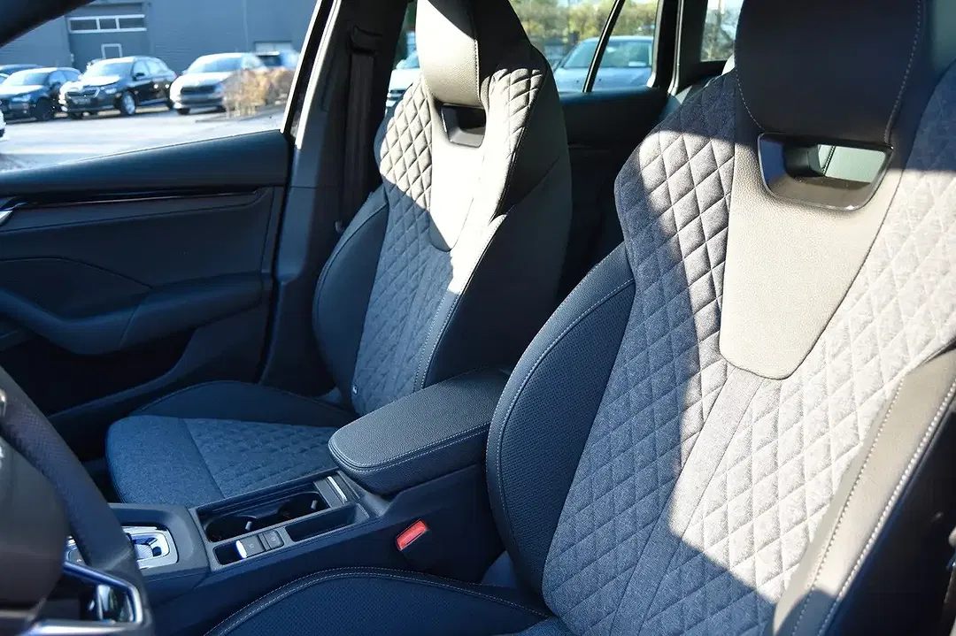 Skoda Octavia - Thumbnail 10