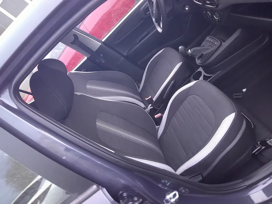 Hyundai i10 - Thumbnail 10