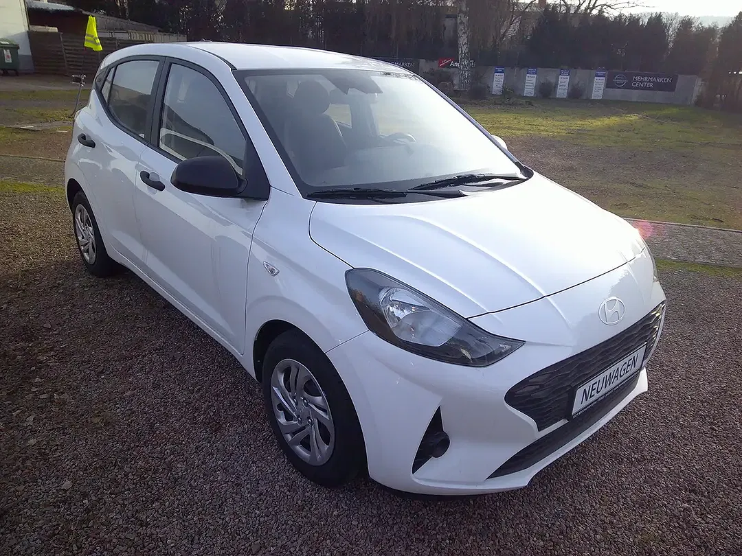 Hyundai i10 - Thumbnail 13