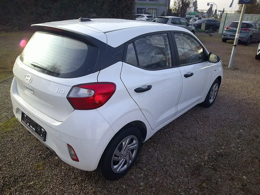 Hyundai i10 - Thumbnail 14