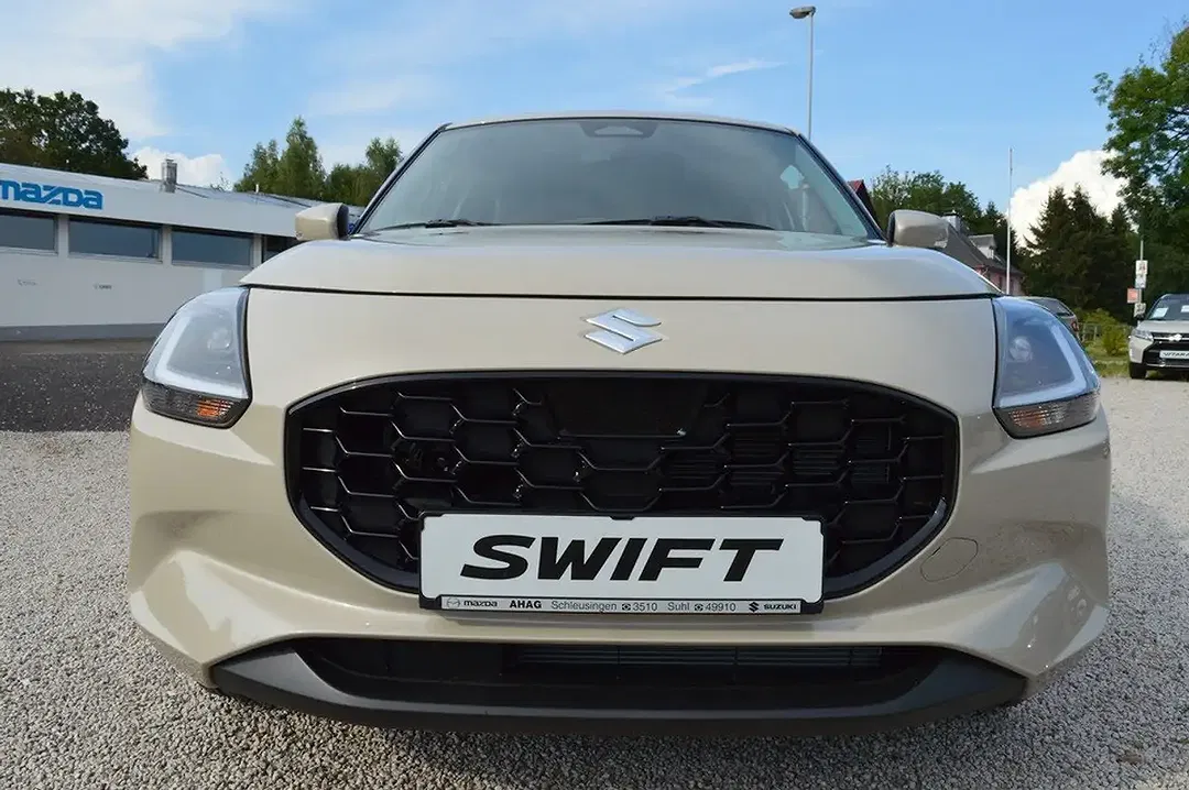 Suzuki Swift - Thumbnail 2