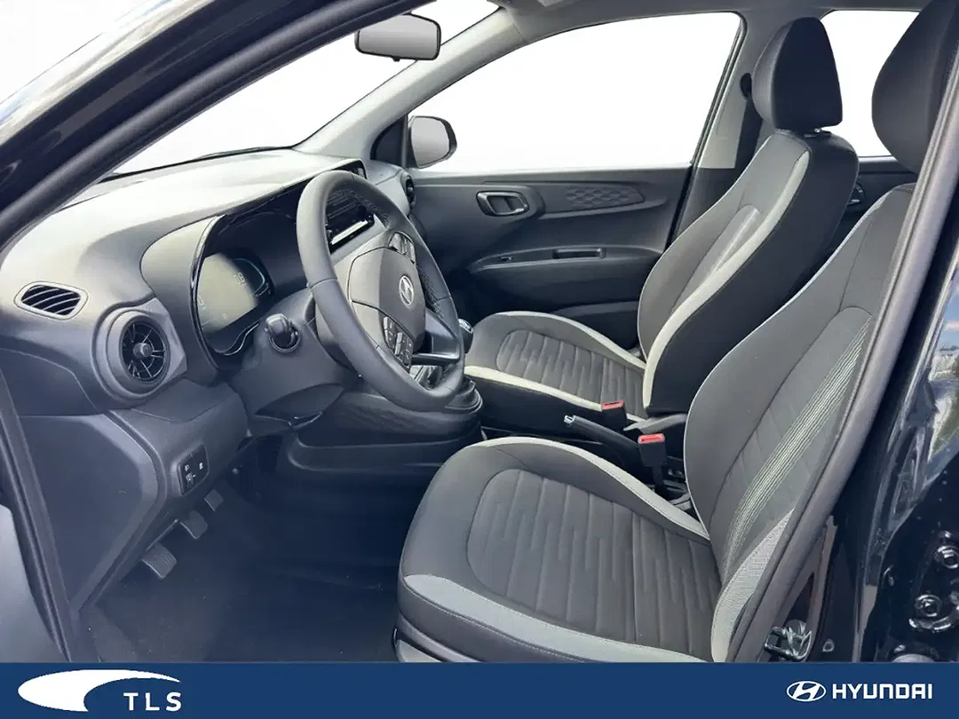 Hyundai i10 - Thumbnail 9