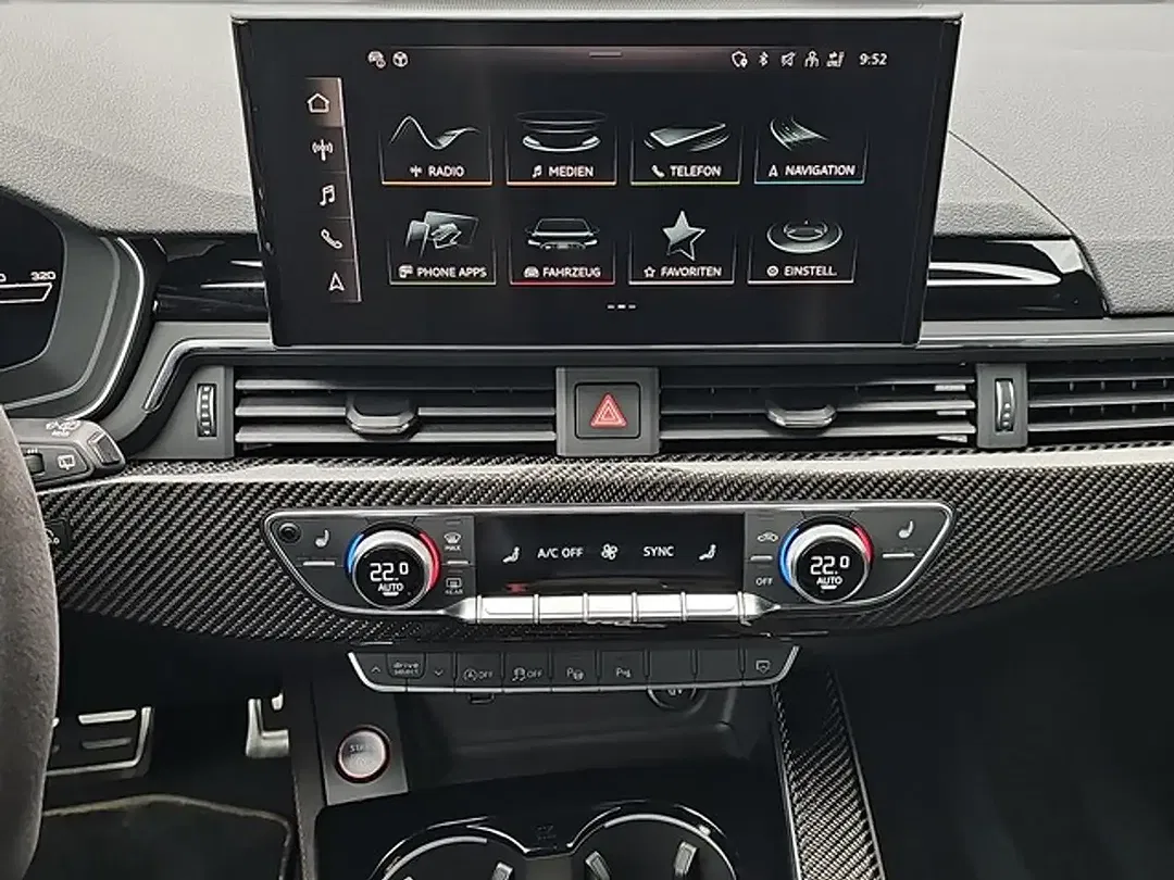 Audi RS4 - Thumbnail 13