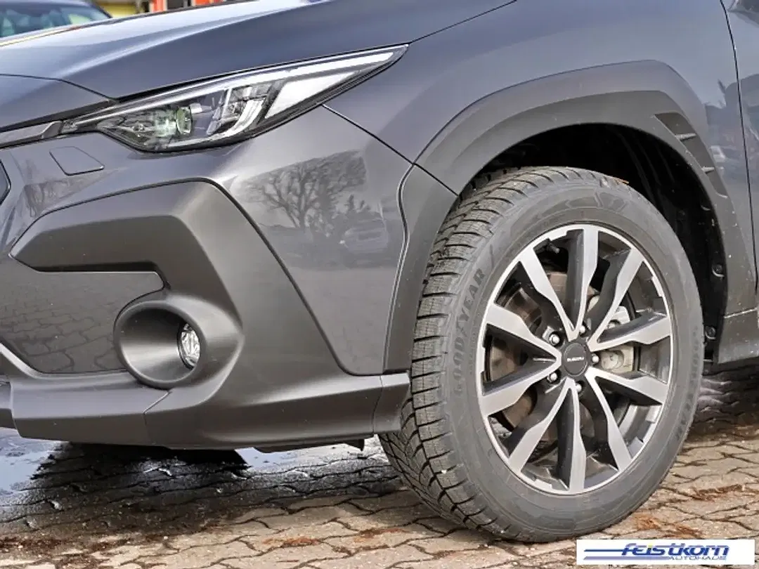 Subaru Crosstrek - Thumbnail 14