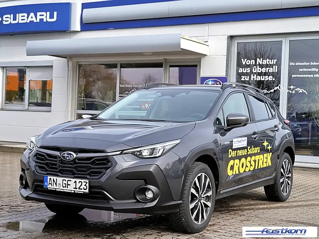 Subaru Crosstrek - Thumbnail 2
