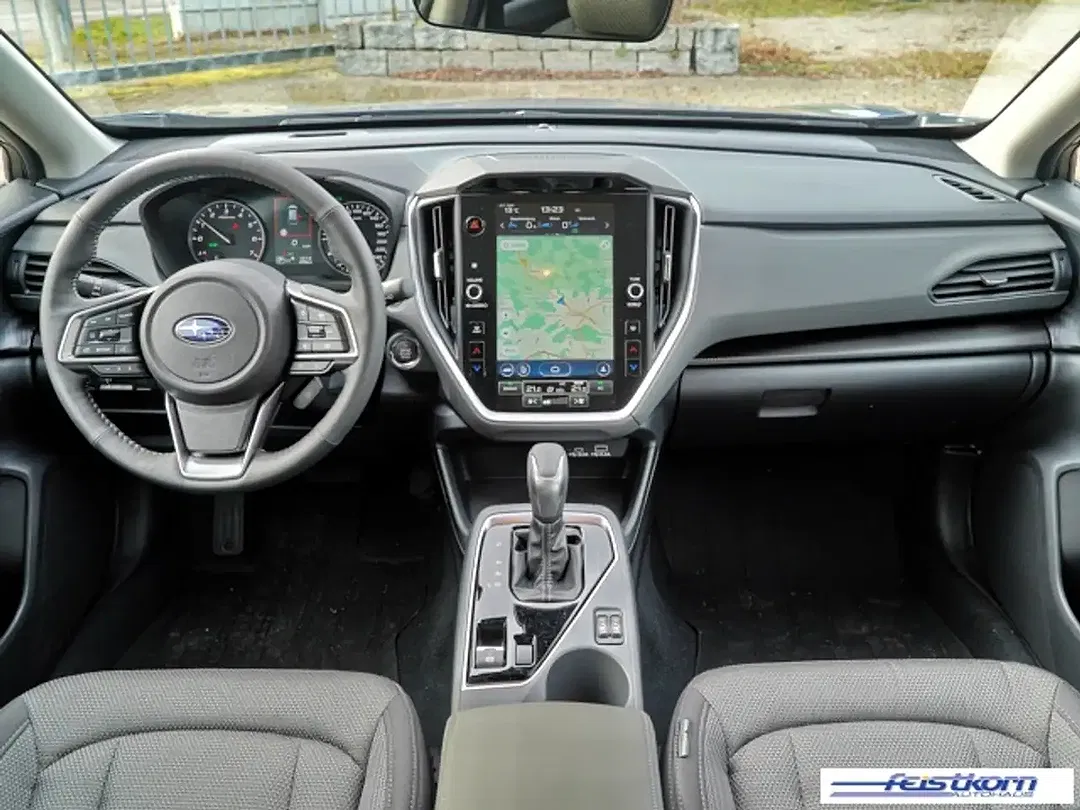 Subaru Crosstrek - Thumbnail 6