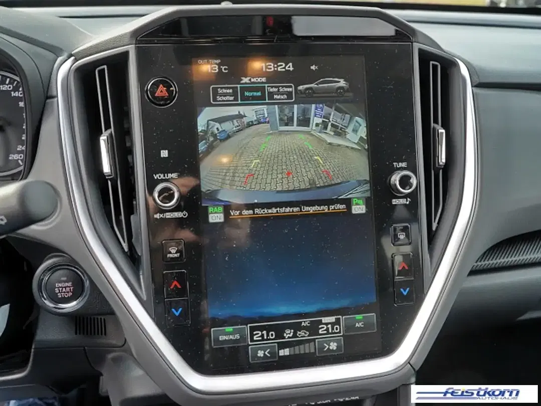 Subaru Crosstrek - Thumbnail 8