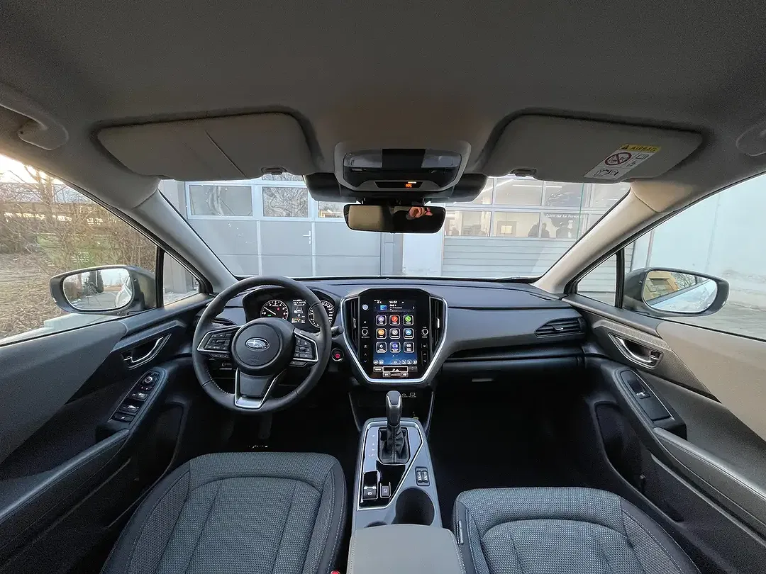 Subaru Crosstrek - Thumbnail 10