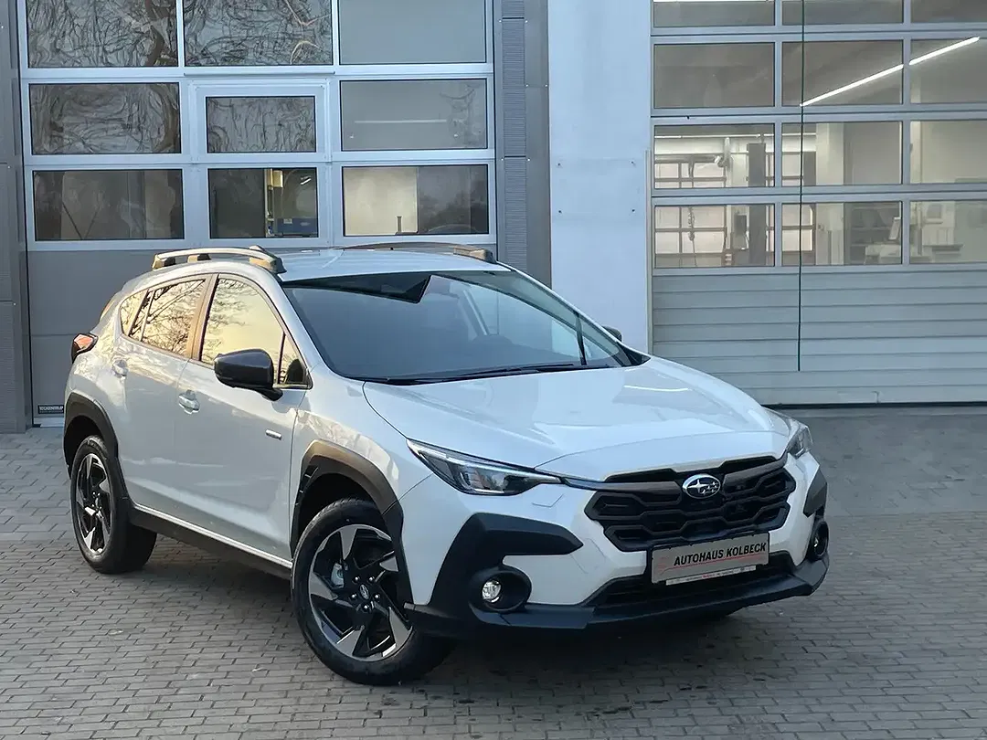 Subaru Crosstrek - Thumbnail 3