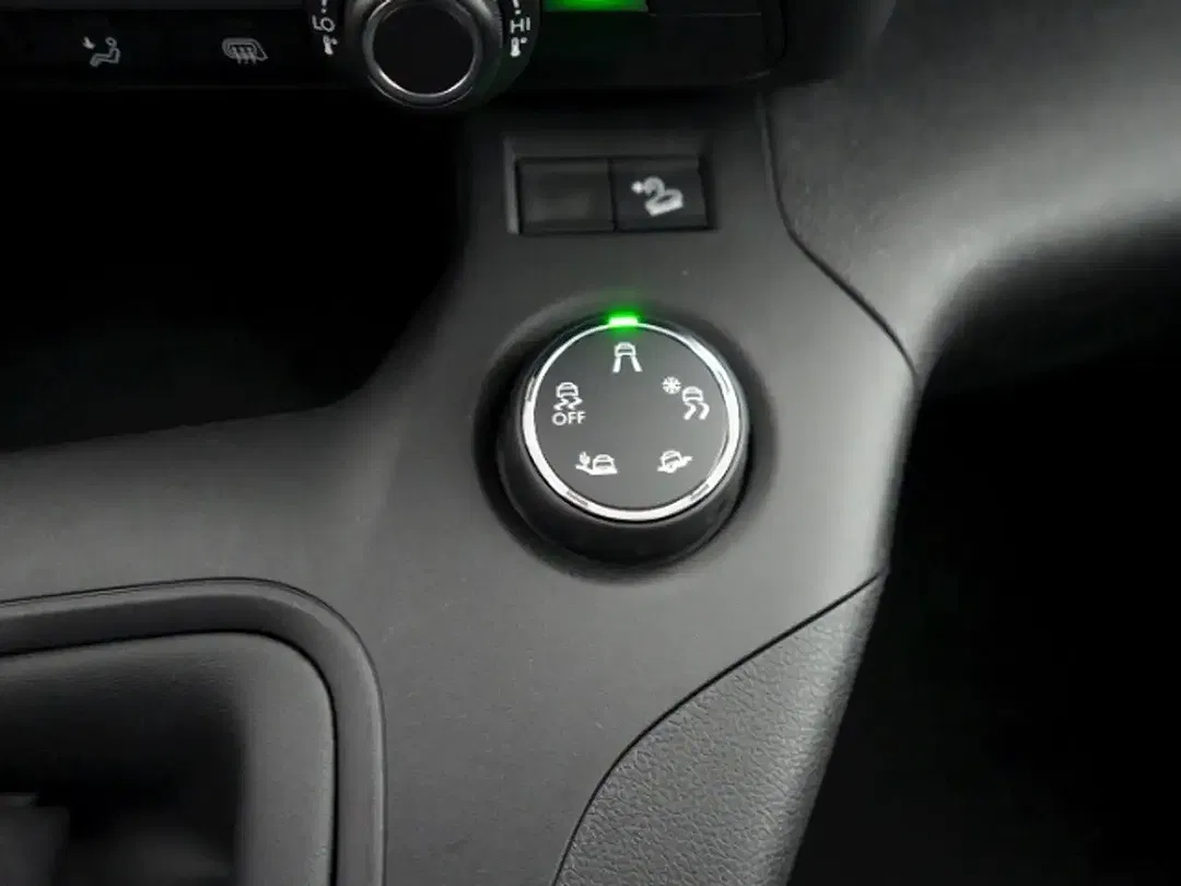 Opel Combo - Thumbnail 12