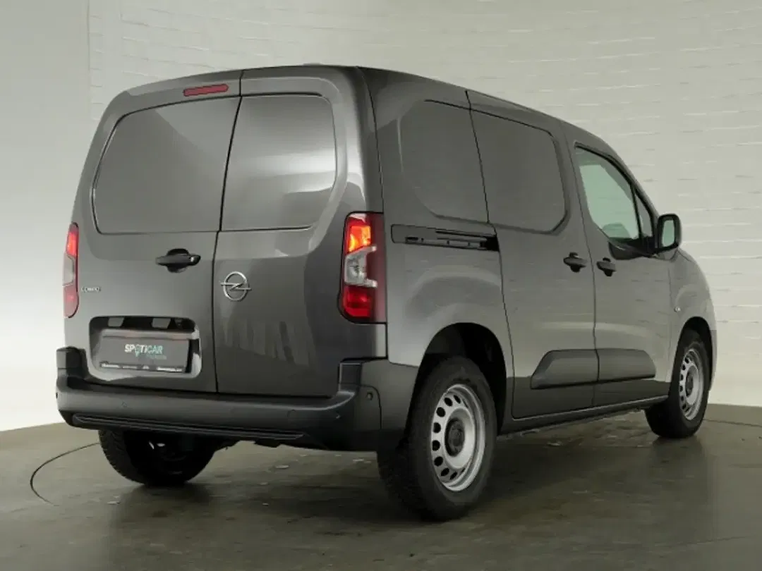 Opel Combo - Thumbnail 2
