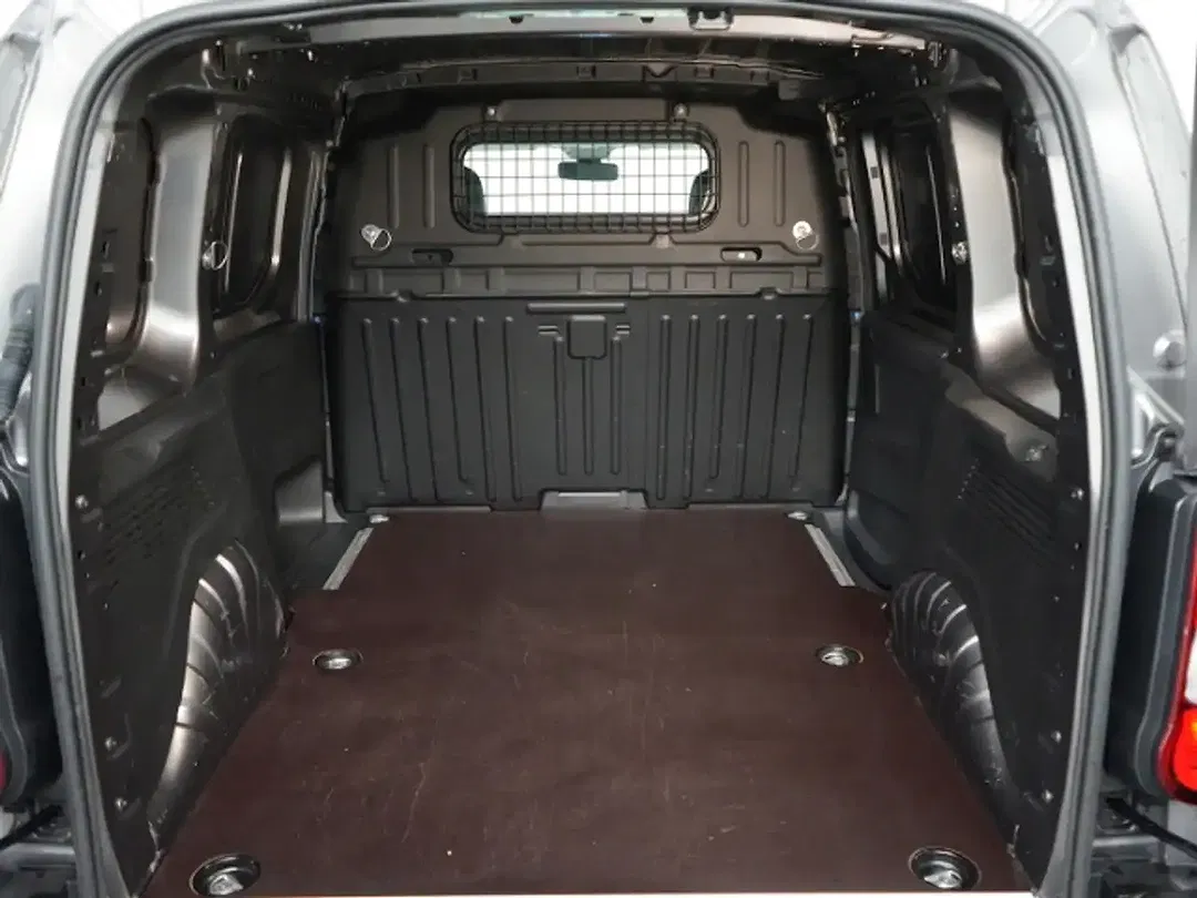 Opel Combo - Thumbnail 8