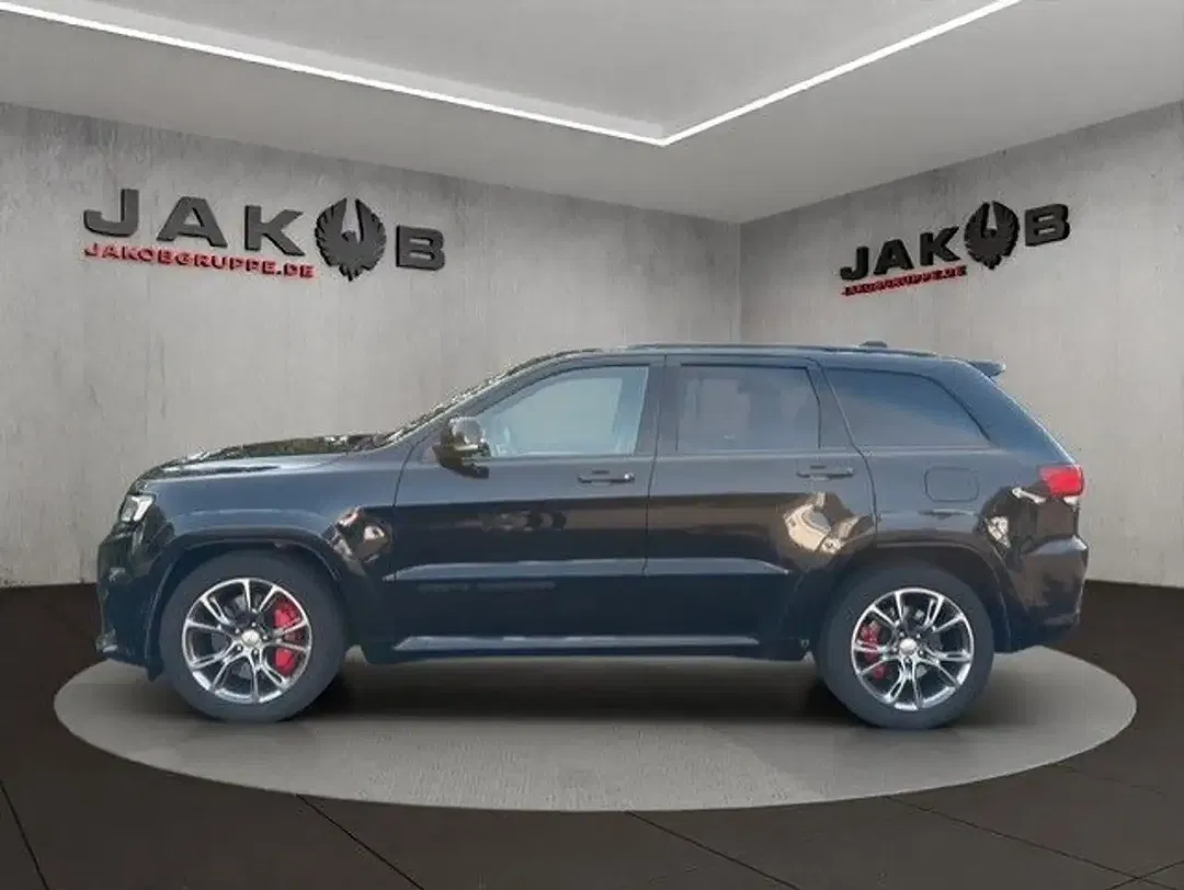 Jeep Grand Cherokee - Thumbnail 4