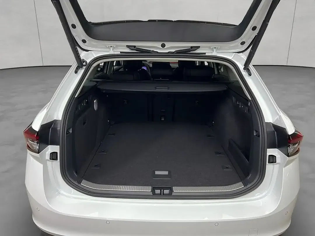 Skoda Superb - Thumbnail 5