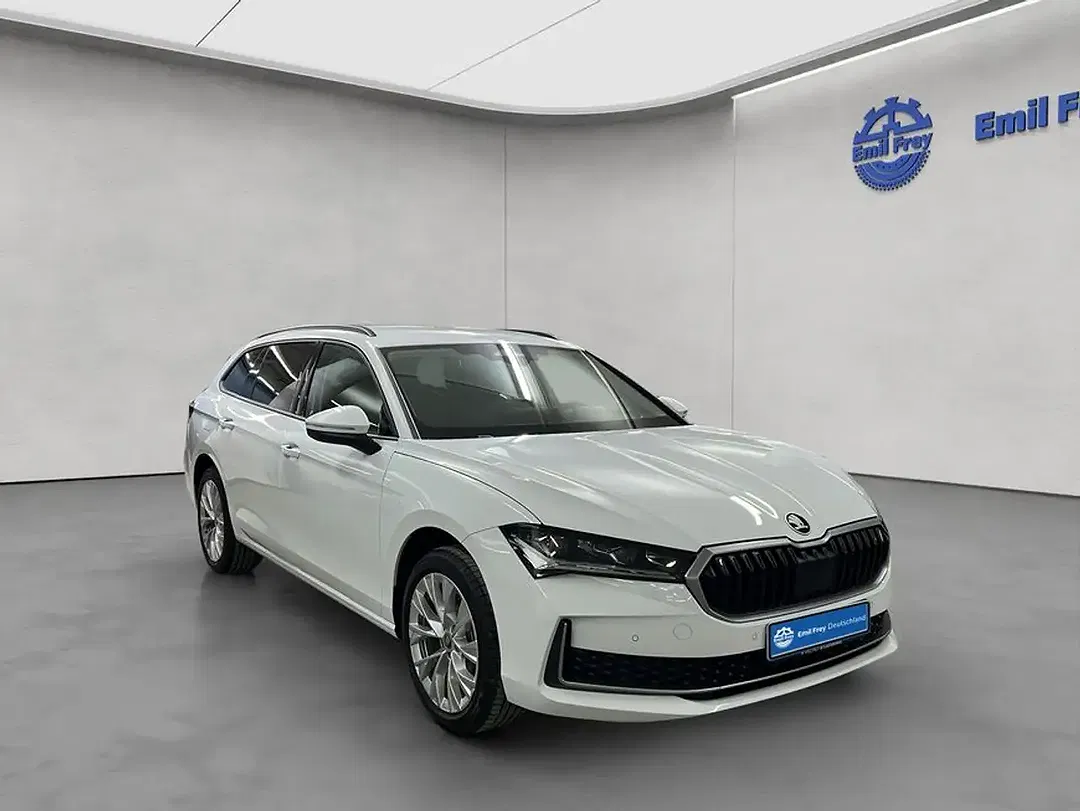 Skoda Superb - Thumbnail 8