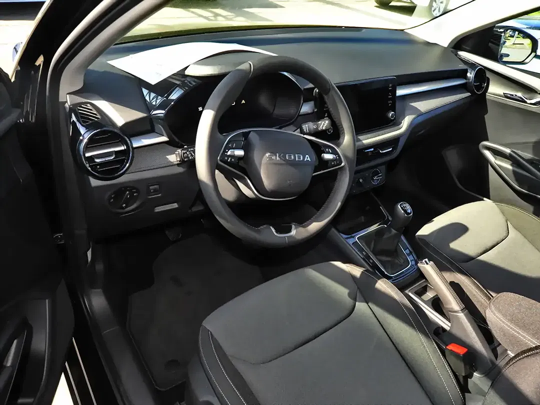 Skoda Fabia - Thumbnail 9