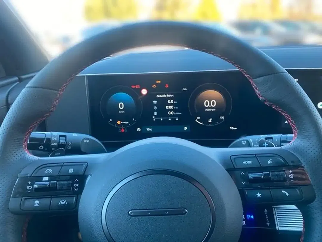 Hyundai TUCSON - Thumbnail 8
