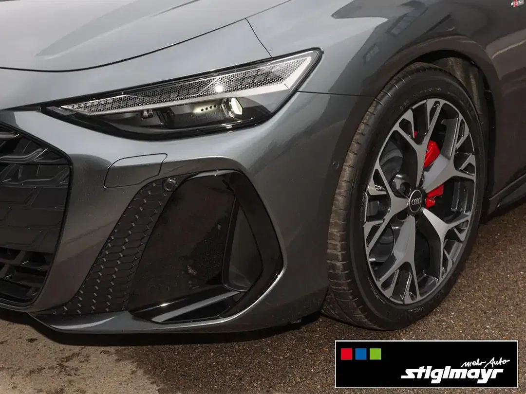 Audi A6 - Thumbnail 11