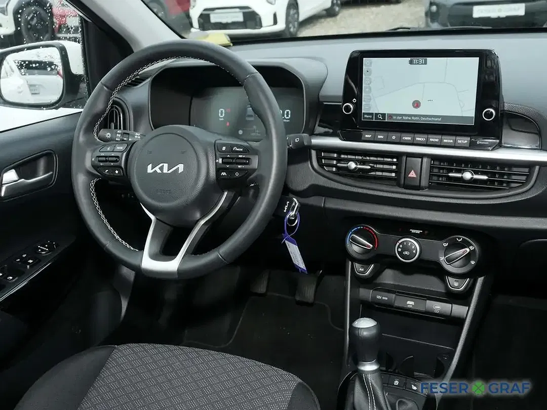 Kia Picanto - Thumbnail 3