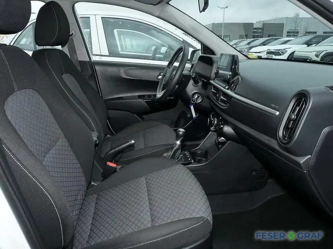 Kia Picanto - Thumbnail 4