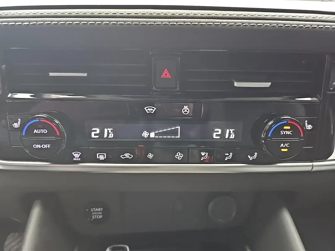 Nissan Qashqai - Thumbnail 11