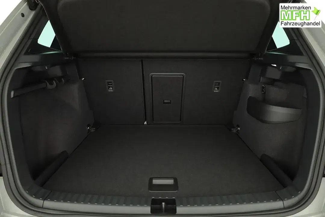 Skoda Karoq - Thumbnail 12