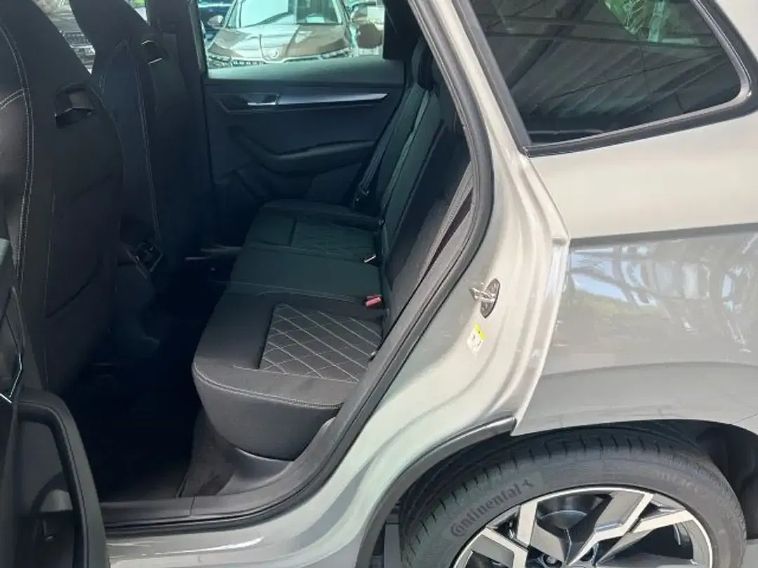 Skoda Karoq - Thumbnail 12