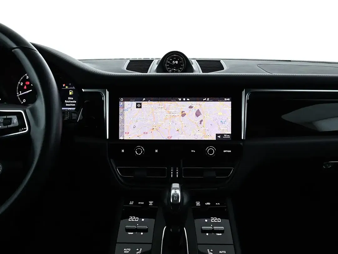 Porsche Macan - Thumbnail 11
