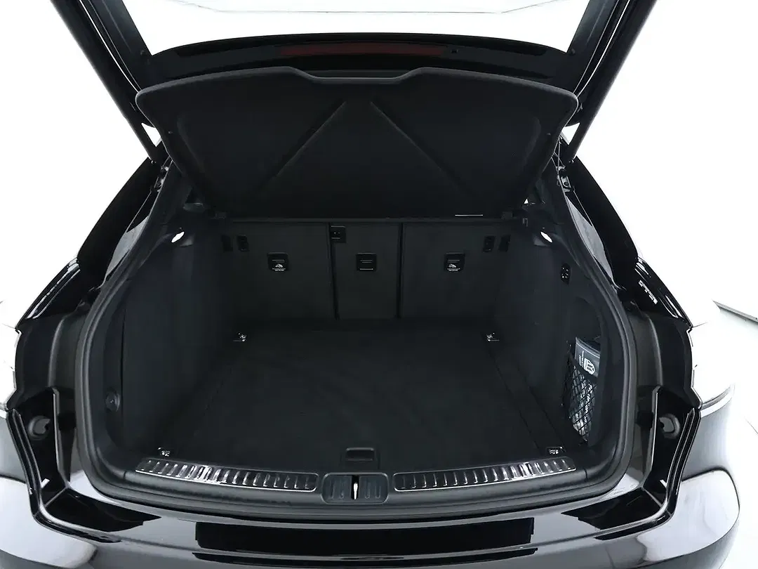 Porsche Macan - Thumbnail 6
