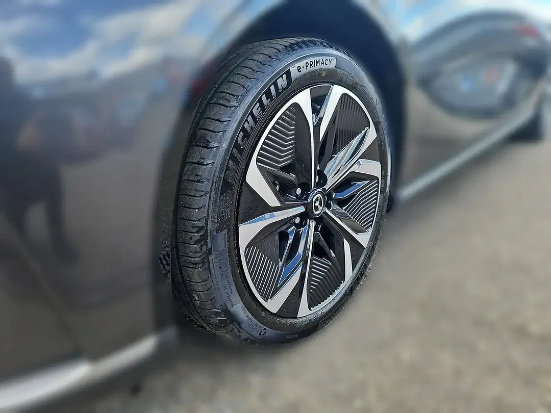Mazda 6e - Thumbnail 4