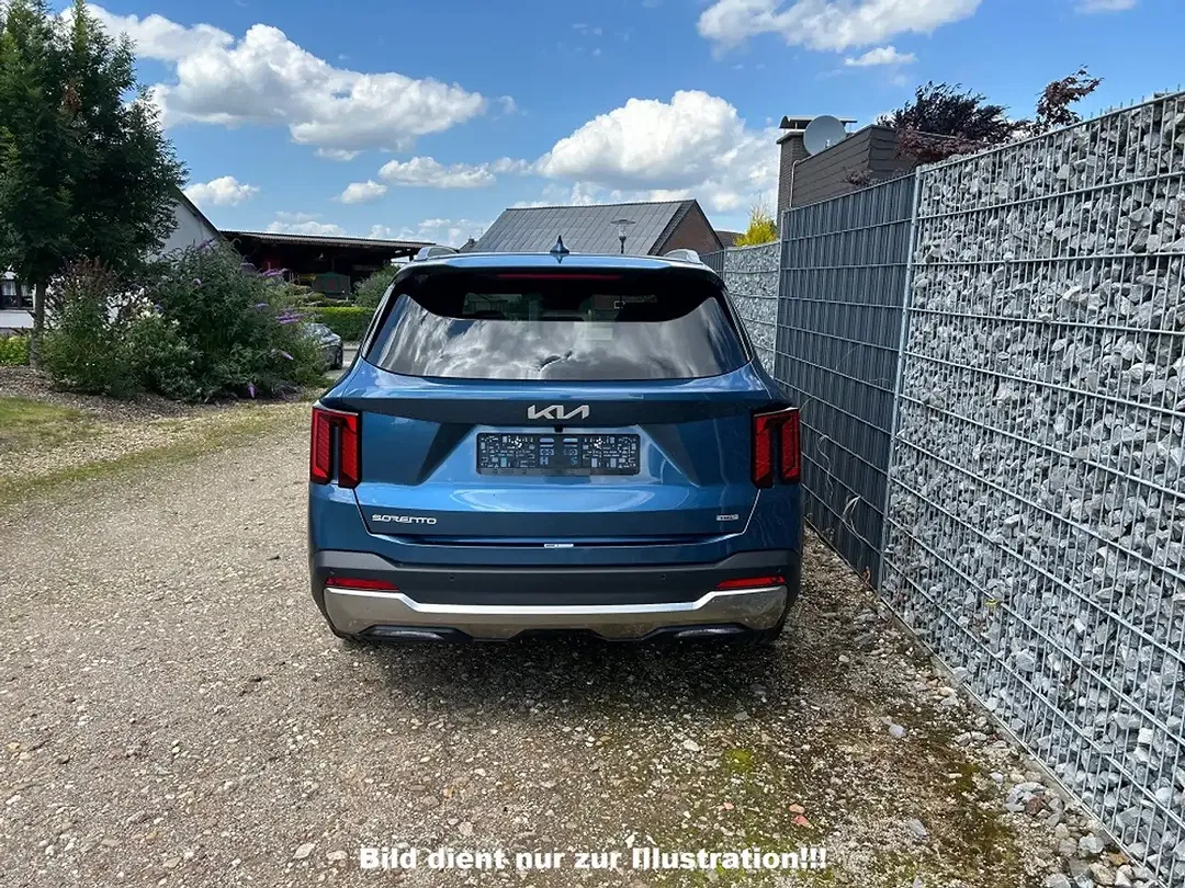 Kia Sorento - Thumbnail 5