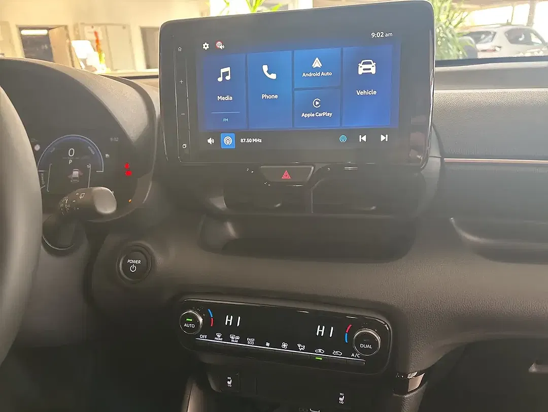Mazda 2 - Thumbnail 11