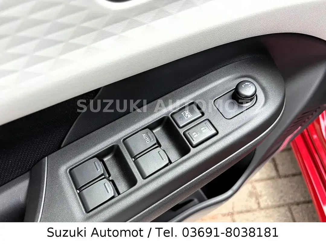 Suzuki Swift - Thumbnail 14